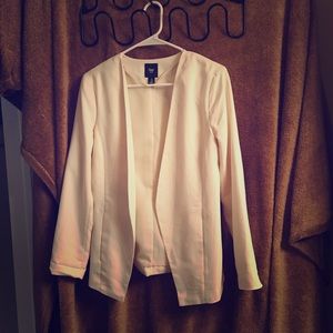 Light weight open cream blazer